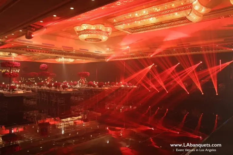 4 Fabulous Places for a High School Reunion in Los Angeles