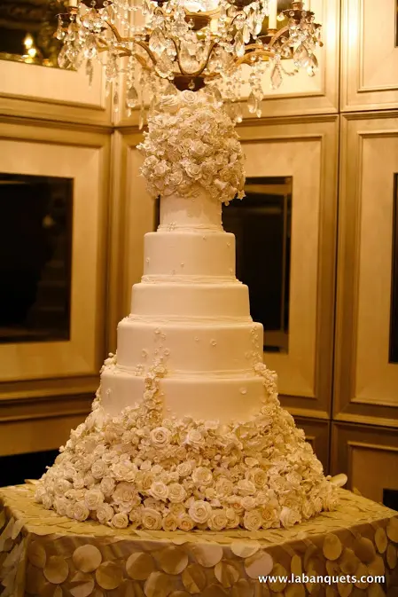 Wedding Cake LABanquets.com