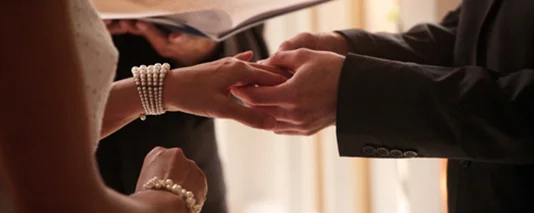 The Step-By-Step Guide to Writing Your Wedding Vows